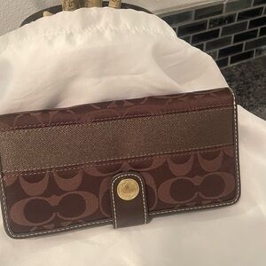 Coach Brown Signature Clutch with Gold Zipper